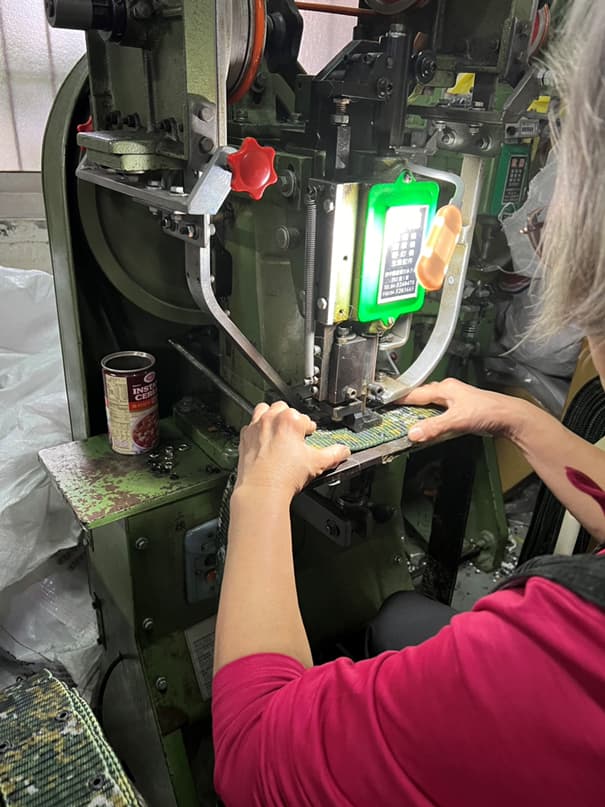 Riveting Service for Hardware Components